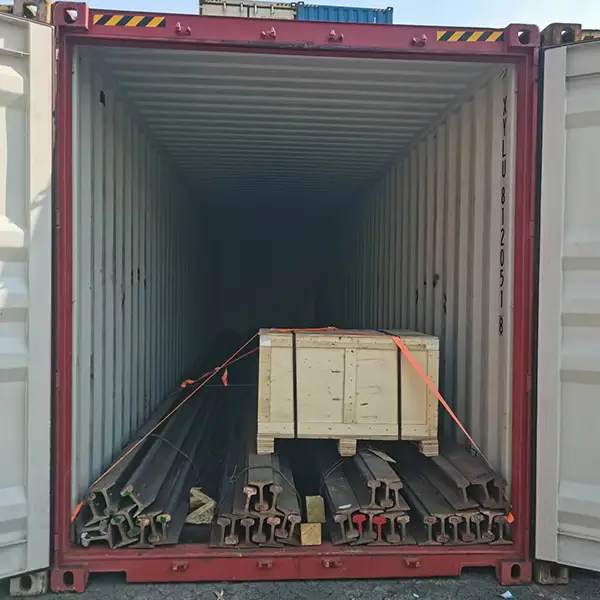 133re Rail Container Loading
