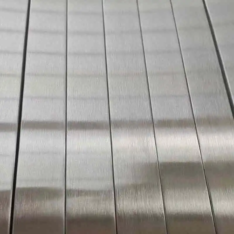 304L-Cold-Drawn-Stainless-Steel-Square-Bar