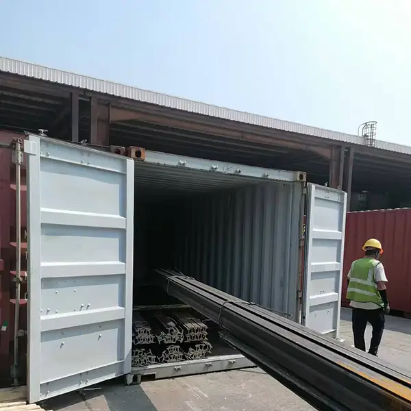 rail loading into shipping container