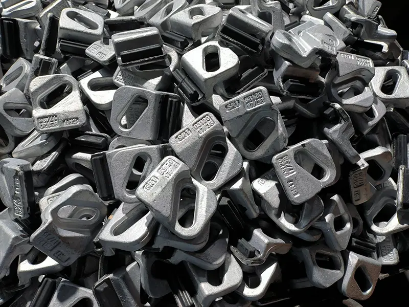 rail clips used for crane rail fastening systems in industrial applications
