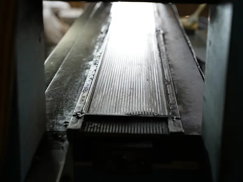 rail rubber pad production process for crane rail systems with high wear resistance and durability